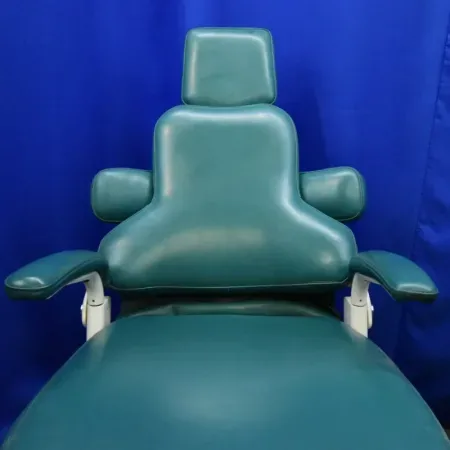 Pelton & Crane Coachman Dental Chair Pelton & Crane Coachman Dental Chair