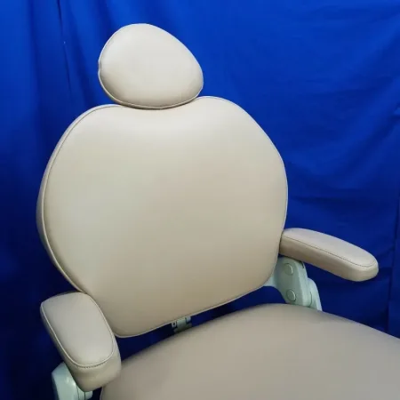 Pelton & Crane Spirit 2000 Dental Chair with New Upholstery