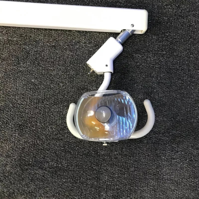 Engle Halogen Radius Mount Dental Light with Transformer