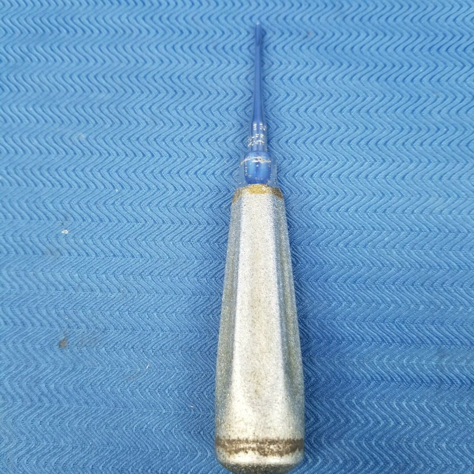 Hu-Friedy Dental, Surgical Elevator, Root Tip Size EHB 2 & 3