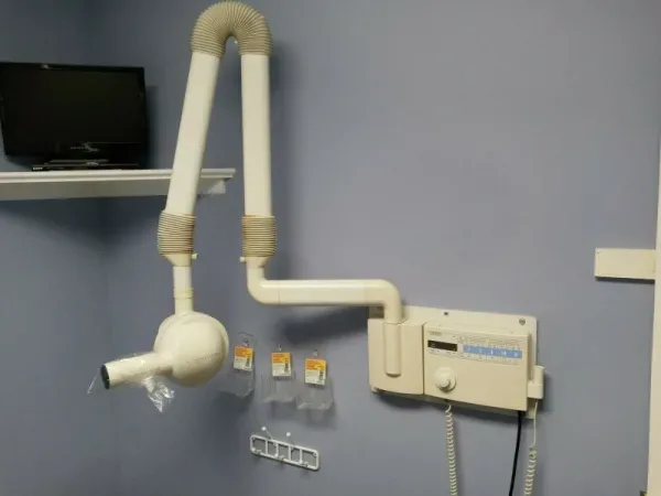 Sirona Heliodent Vario X-Ray Machine Model D3350 Sirona Heliodent Vario X-Ray Machine Model D3350