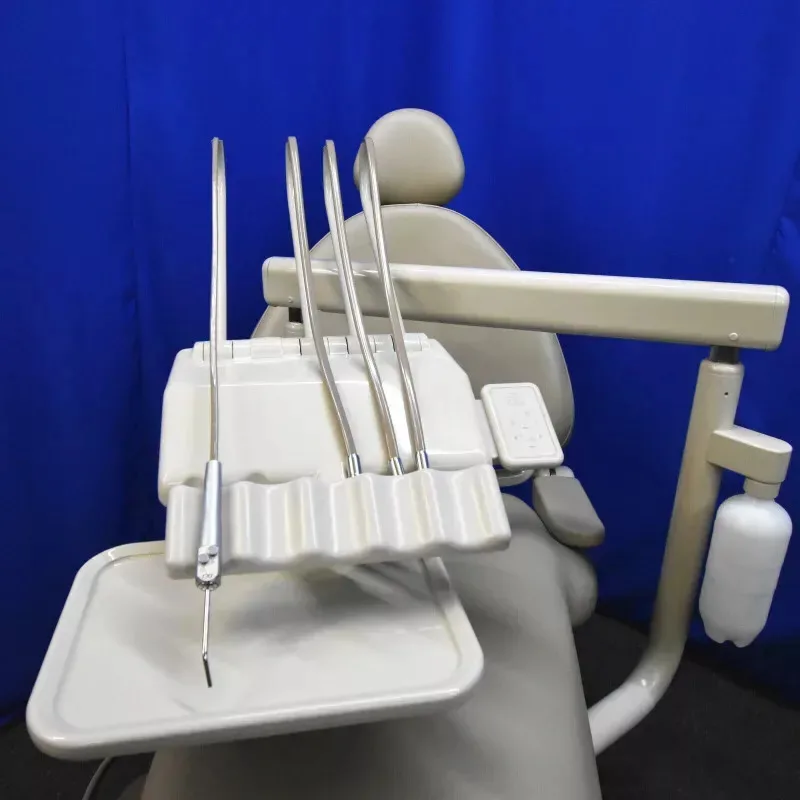 Adec Cascade 1040 Exam Chair (Radius – 2132 – 7115)