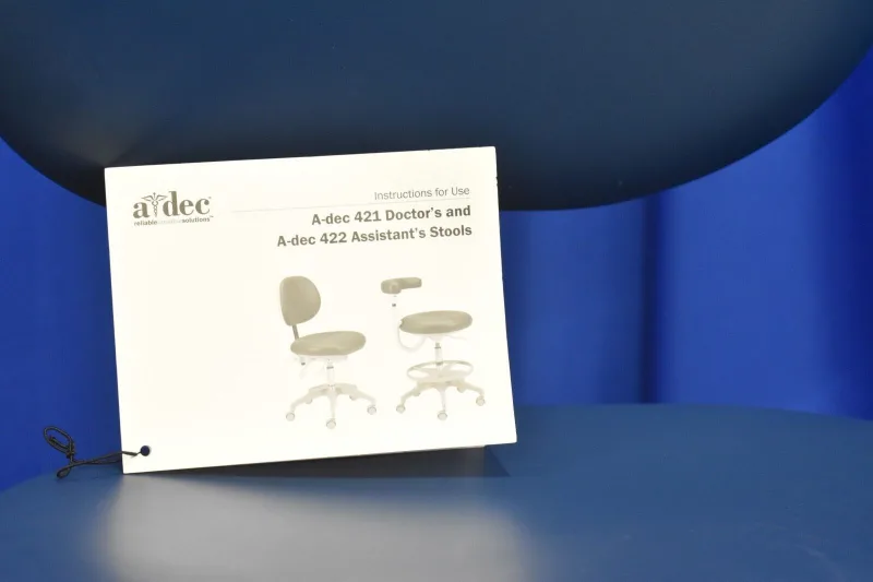 A-dec 421 Doctor's Stool