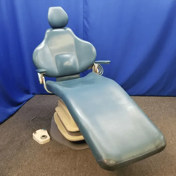 Engle 96-305 Tattoo Chair and Stool Package - Image 3