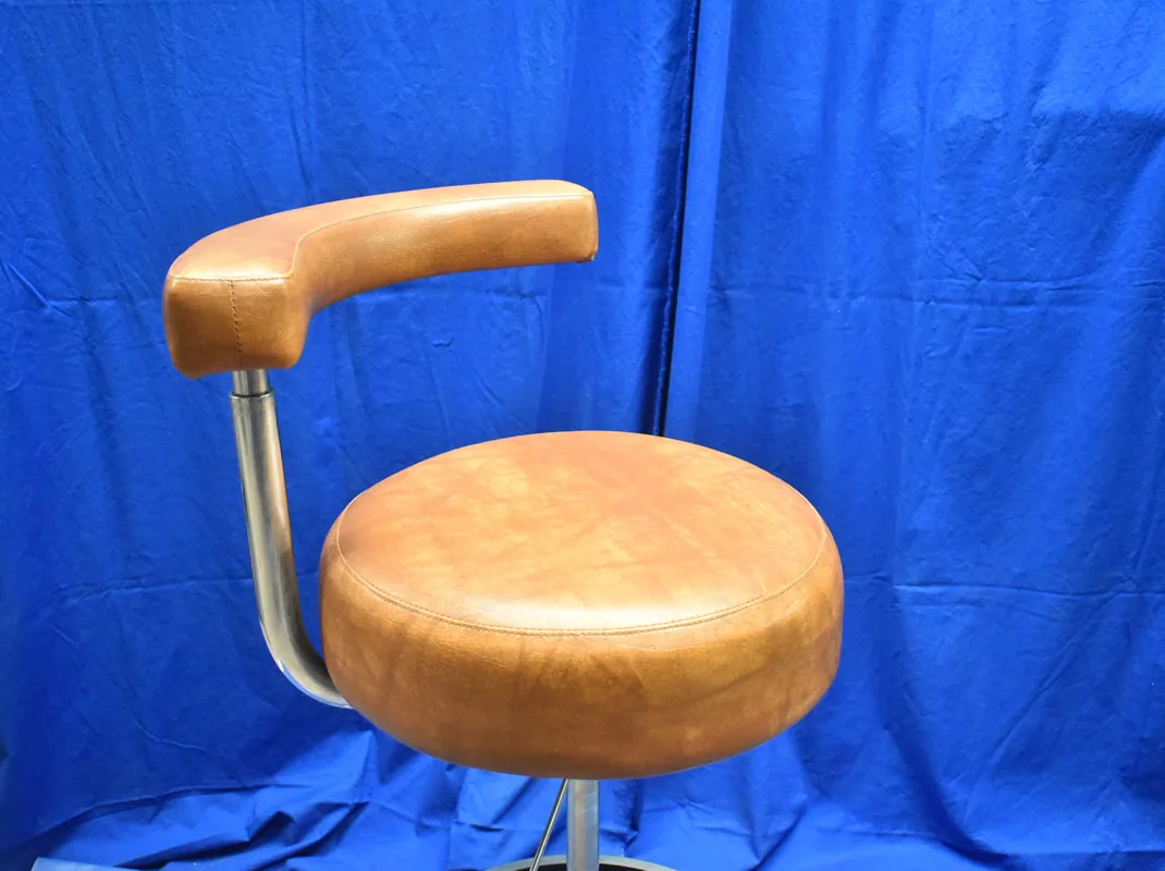 Chayes Virginia Assistant Stool