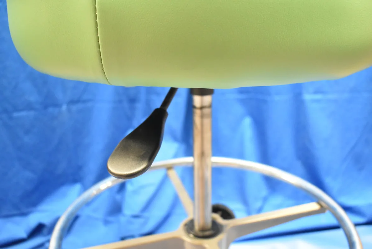 NAPA Assistant Stool