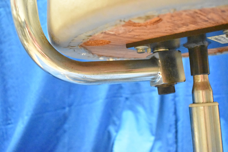 Chayes Virginia Assistant Stool Chayes Virginia Assistant Stool