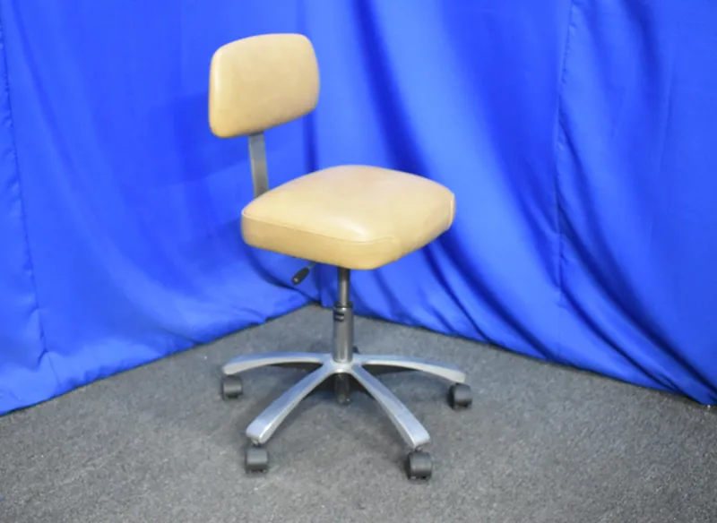 Royal Model R02 Operator Stool