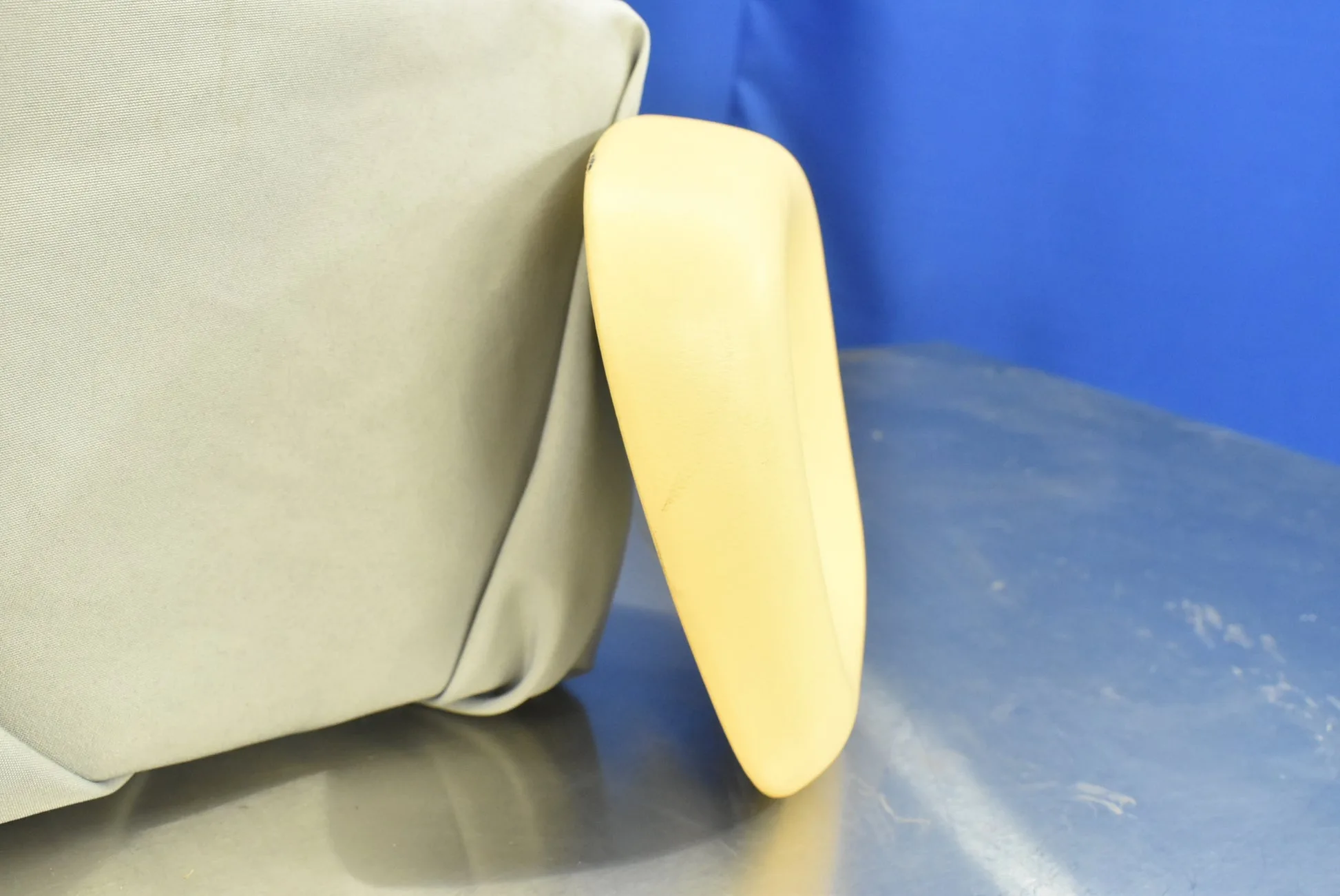 A-dec Dental Chair Headrest - Image 3