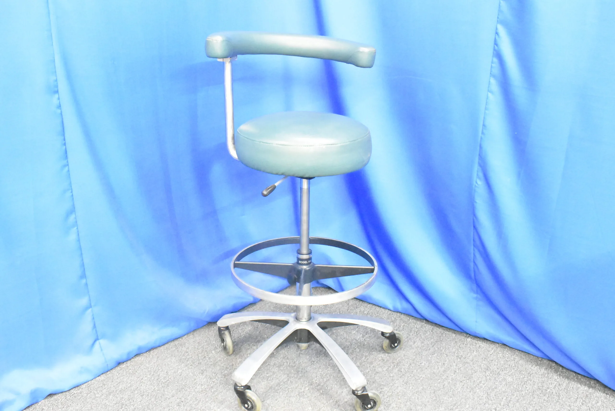 Royal RA2 Dental Assistant Stool