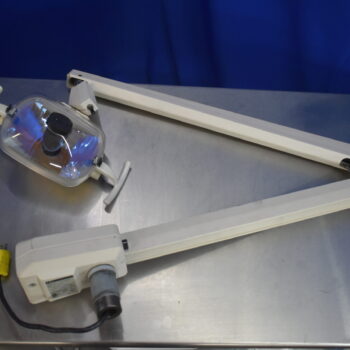 A-dec 6300 Dental Examination Light