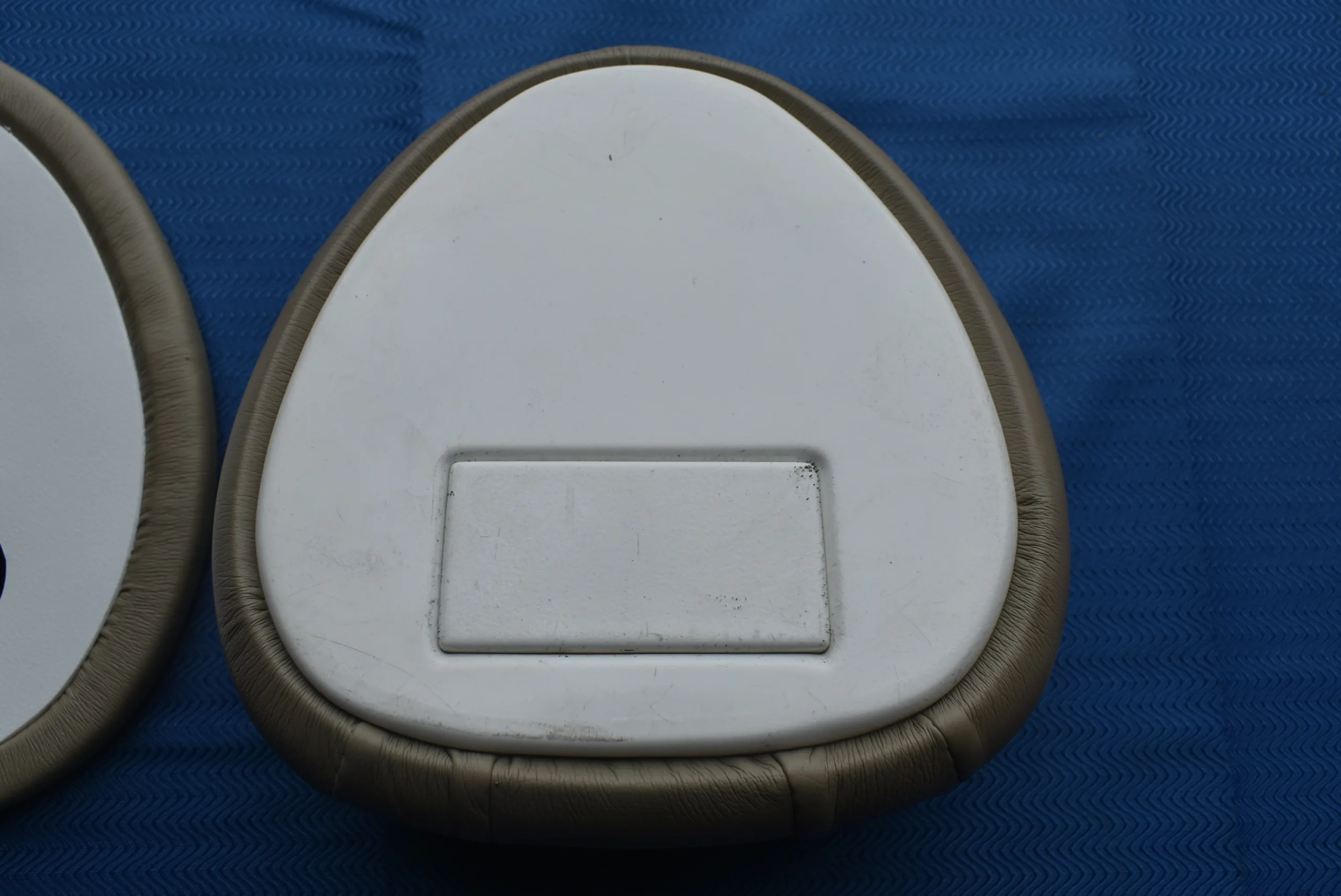 Magnetic Dental Chair Headrest