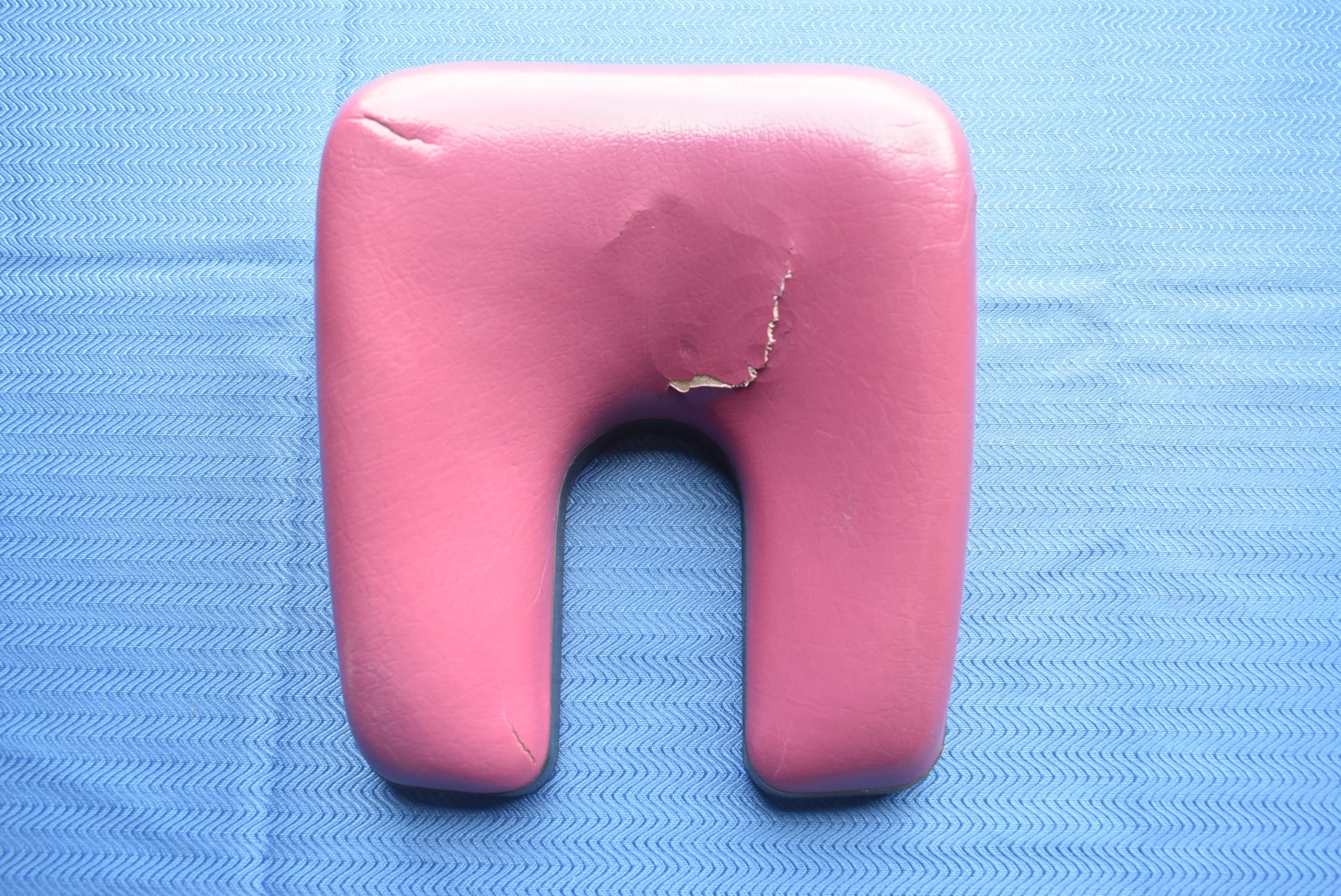 Magnetic Dental Chair Headrest