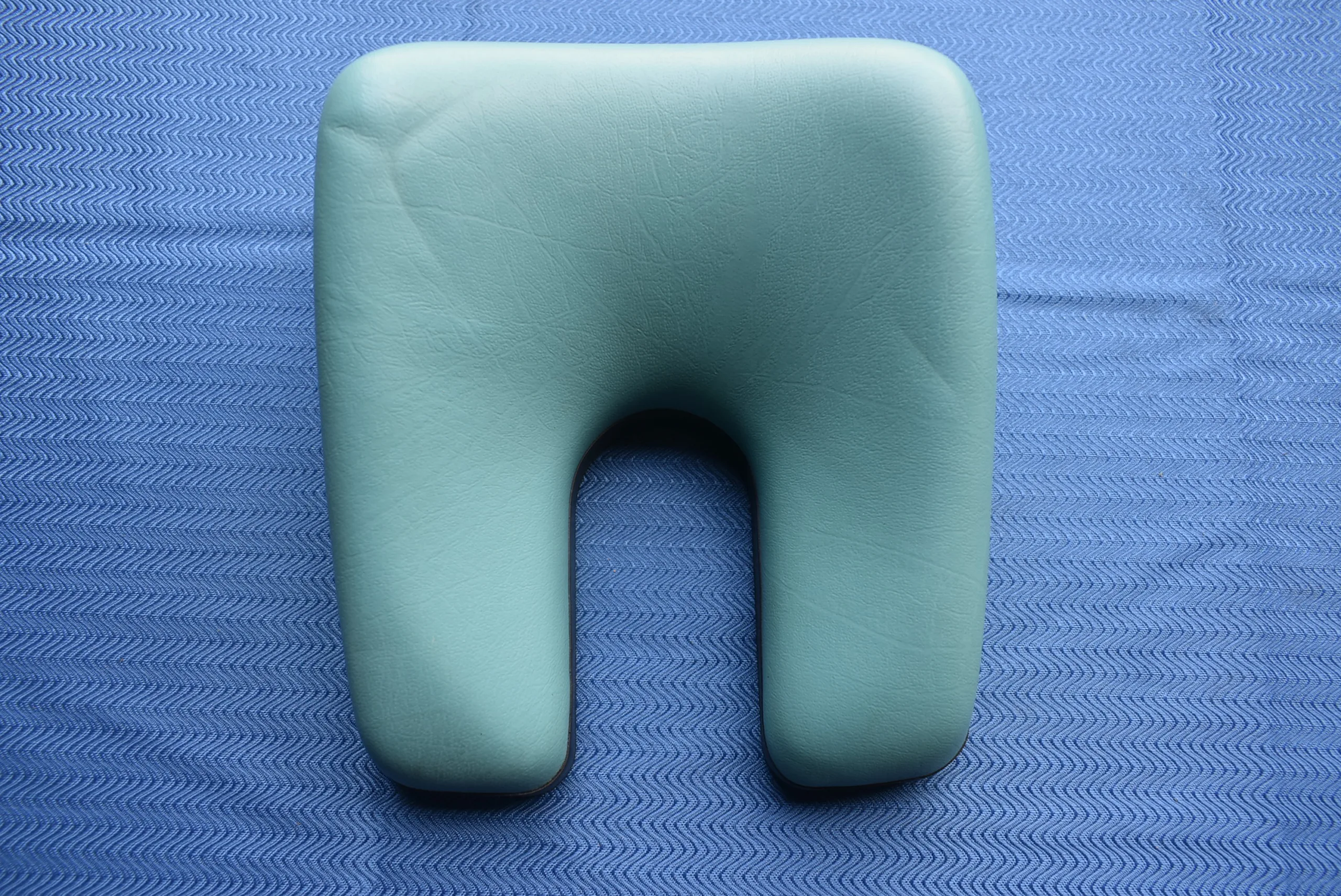 Magnetic Dental Chair Headrest