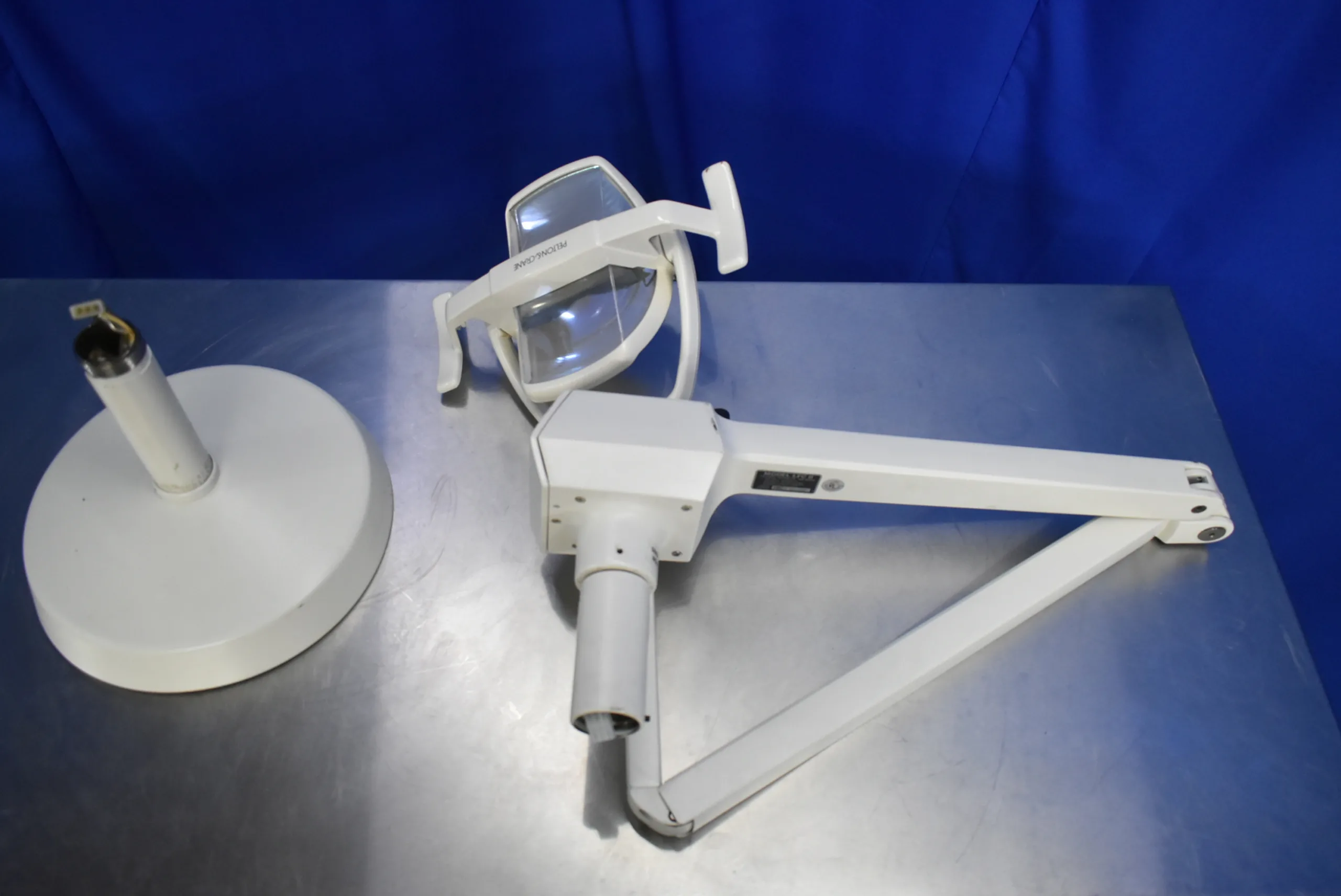 Pelton and Crane LFC II Overhead Examination Light
