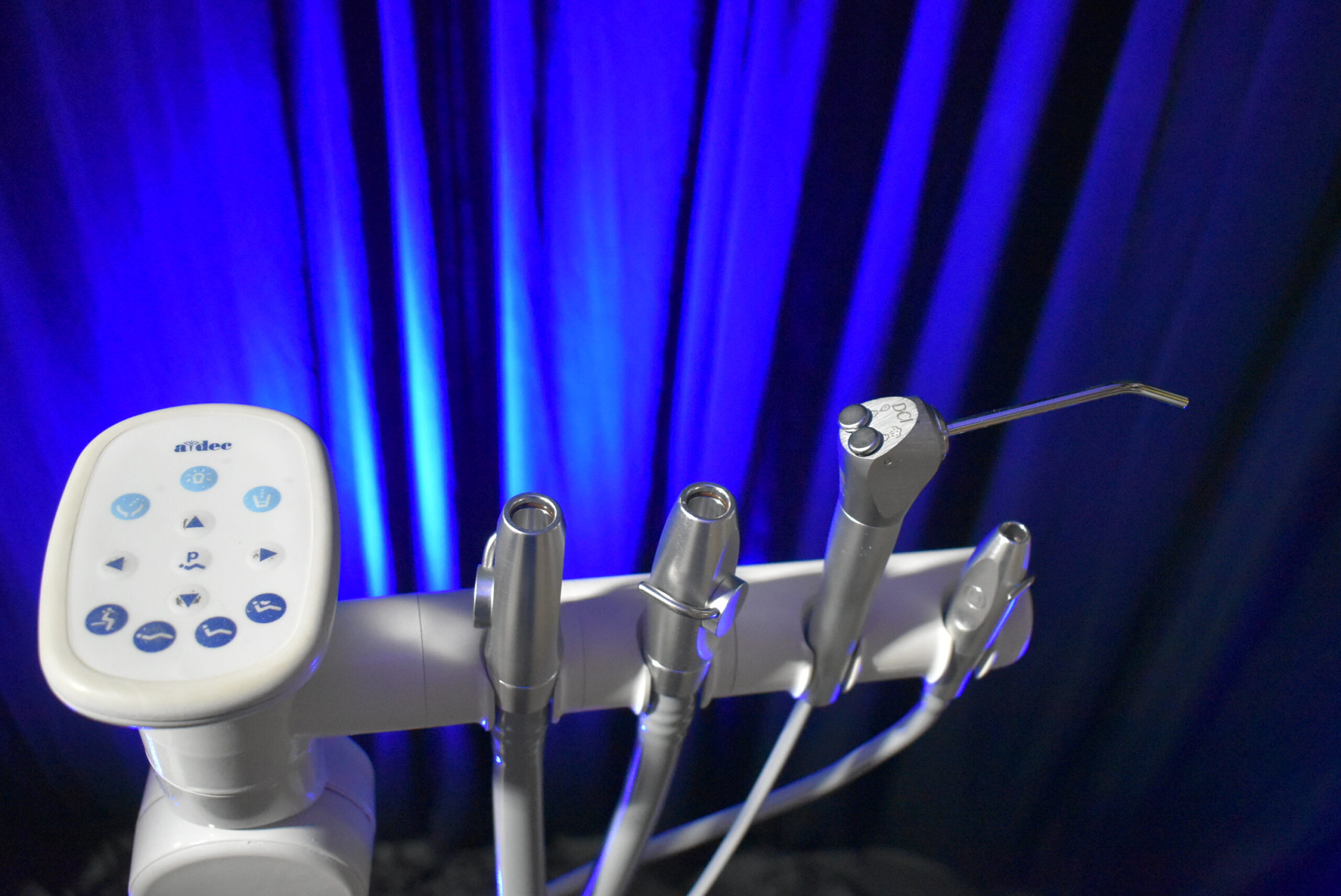 A-dec Assistants Arm Delivery System