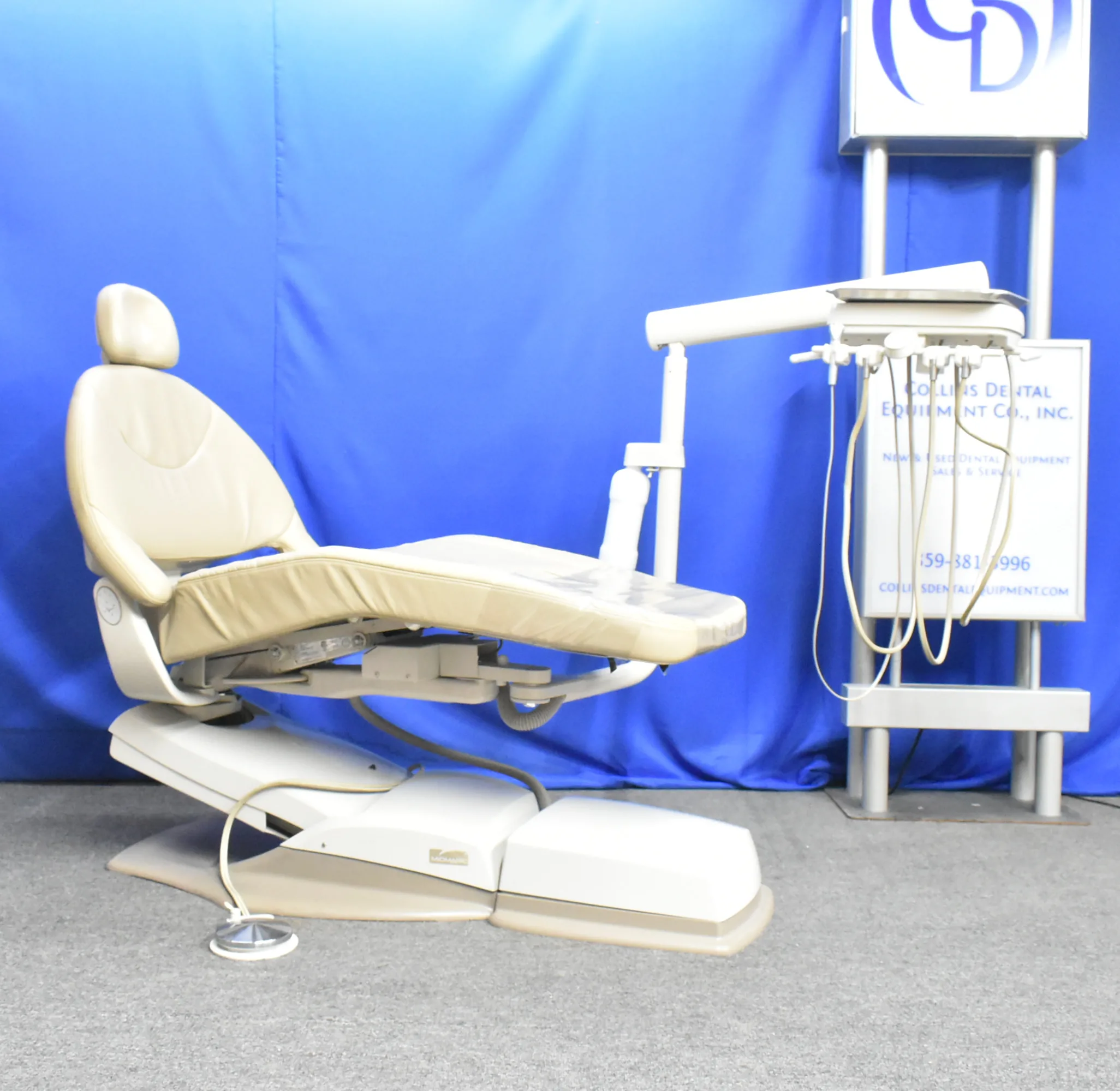Midmark Ultracomfort with Delivery System