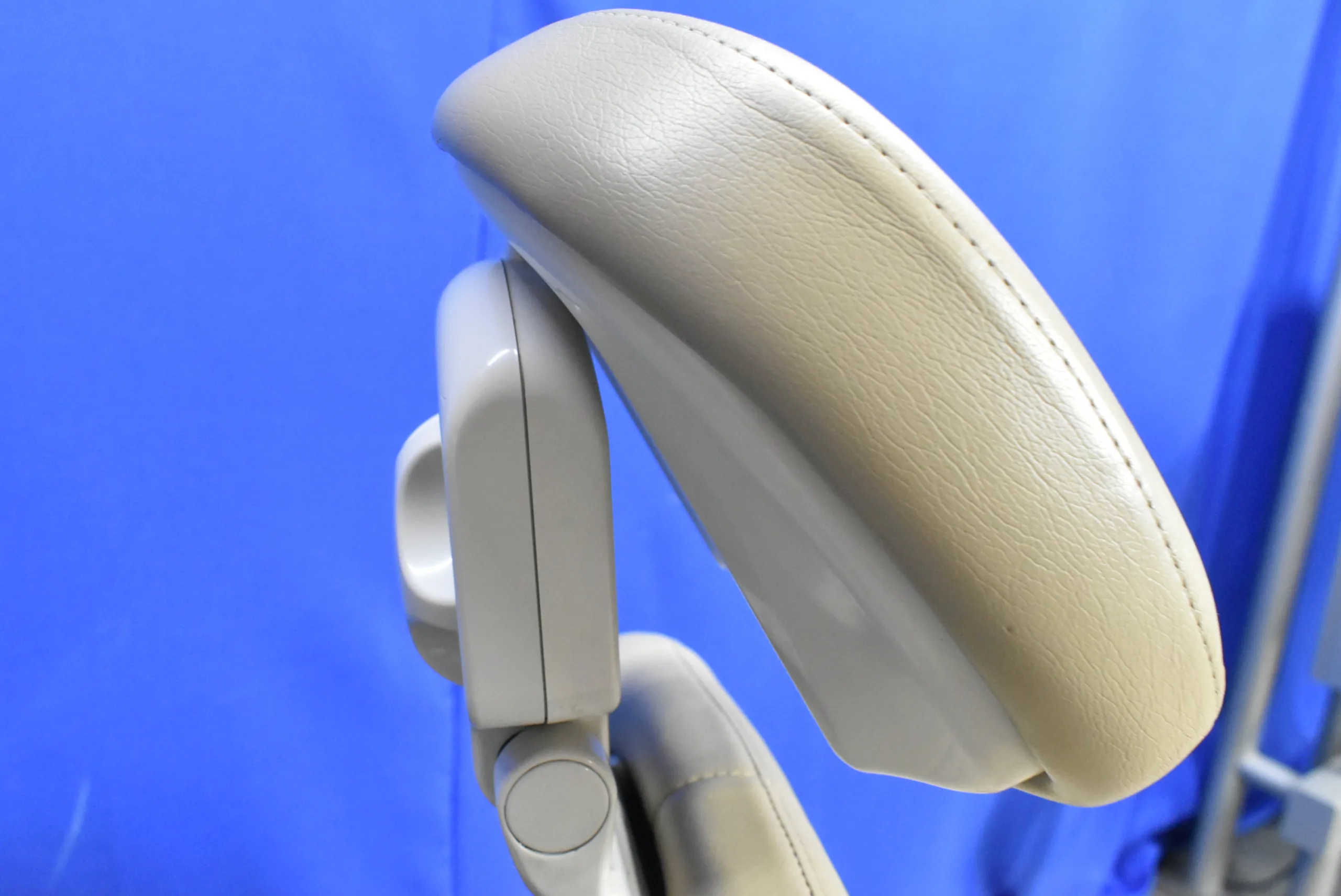 Midmark Ultracomfort with Delivery System