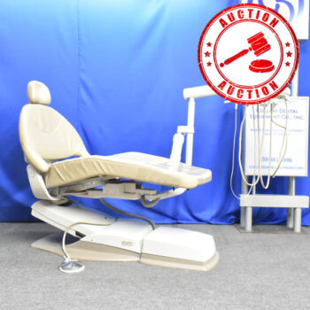 Midmark Ultracomfort Dental Chair with 153600 Delivery Unit